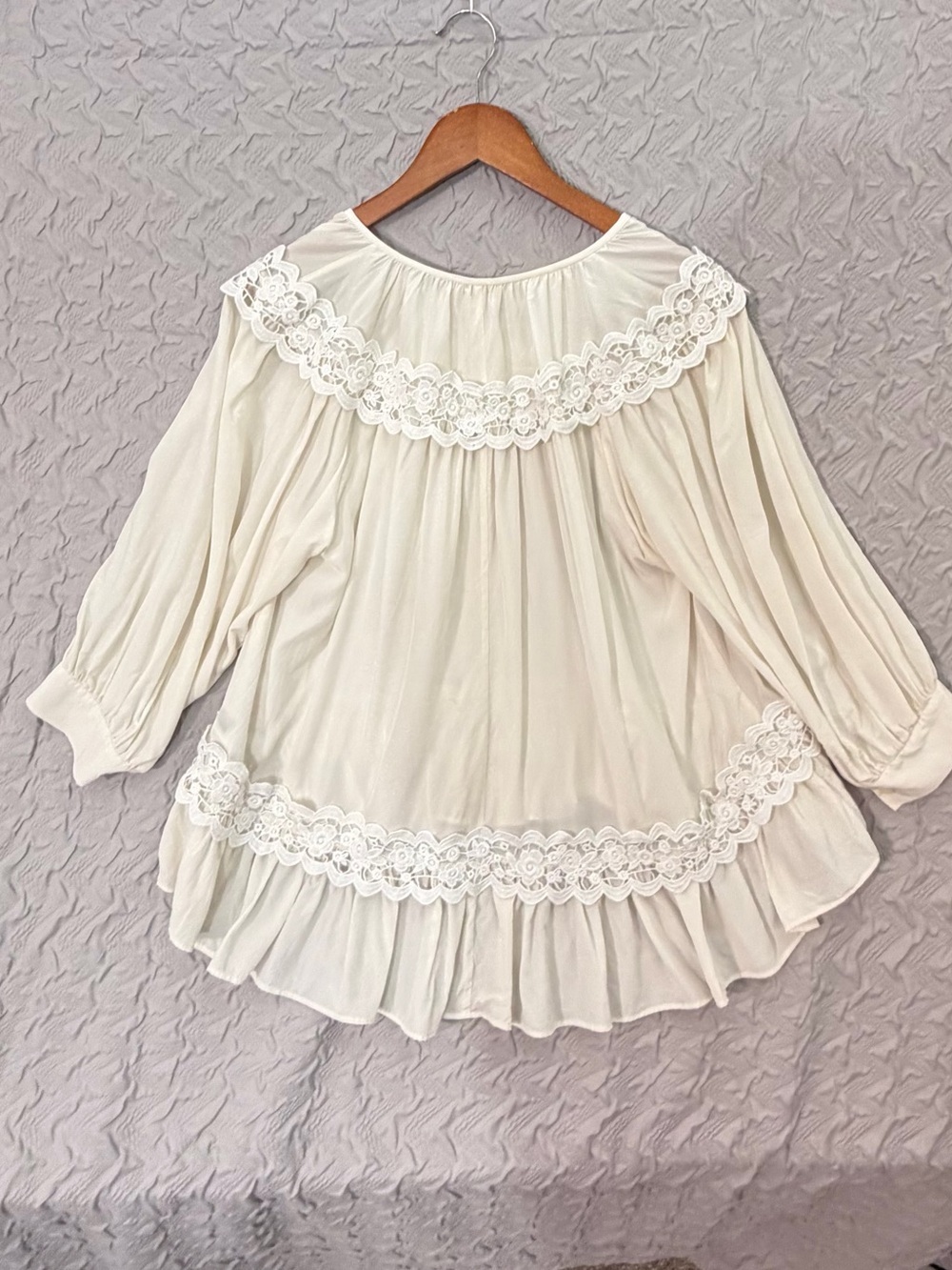 Kate Spade New York Silk Lace Ruffle High Low Boho Blouse Ivory womens Medium - Picture 10 of 12